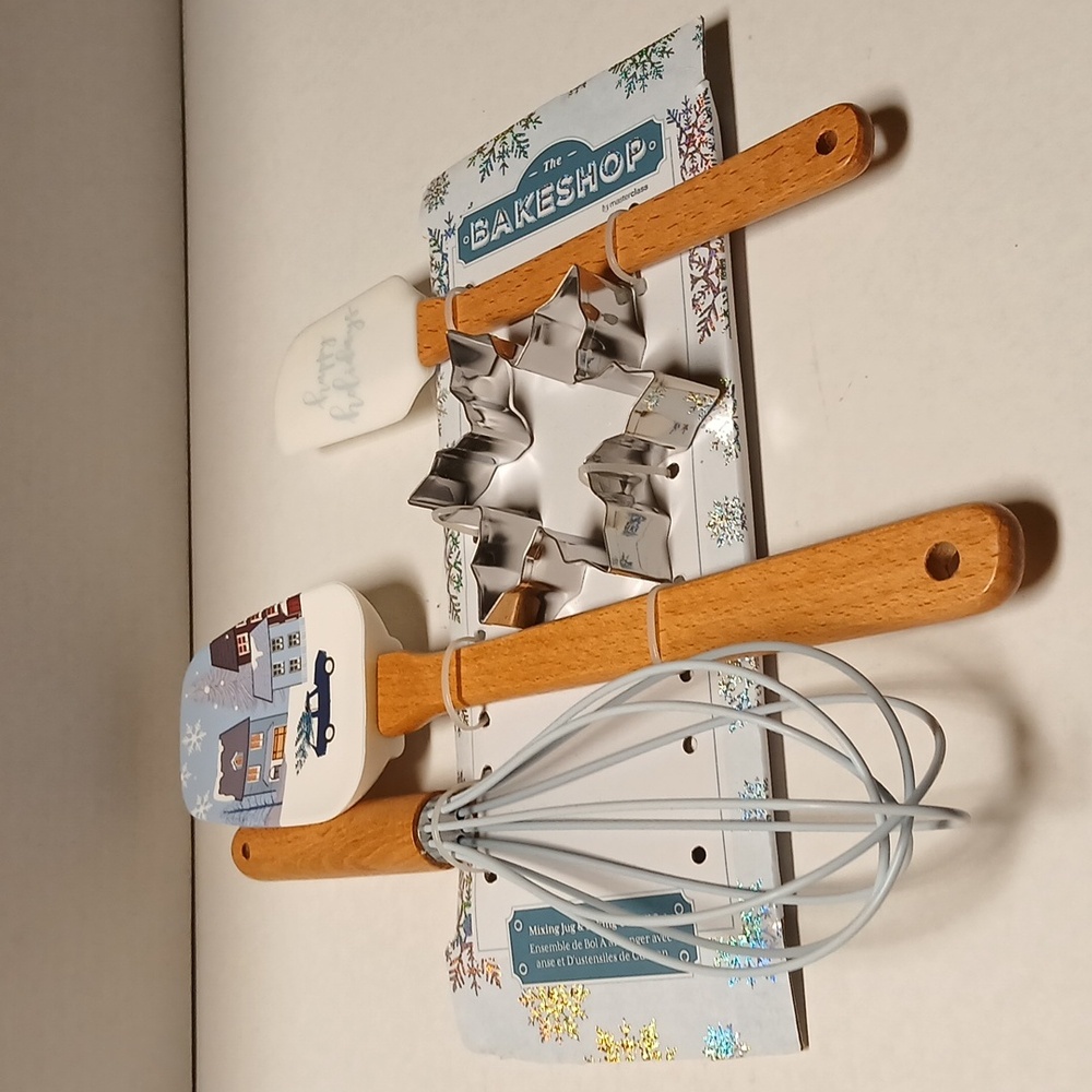 Festive Kitchen Tool 4Pcs Set with Wooden Handles NWT - Picture 2 of 7